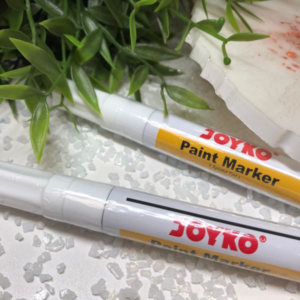 Маркер лаковий білий