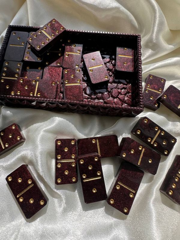 Молд Доміно