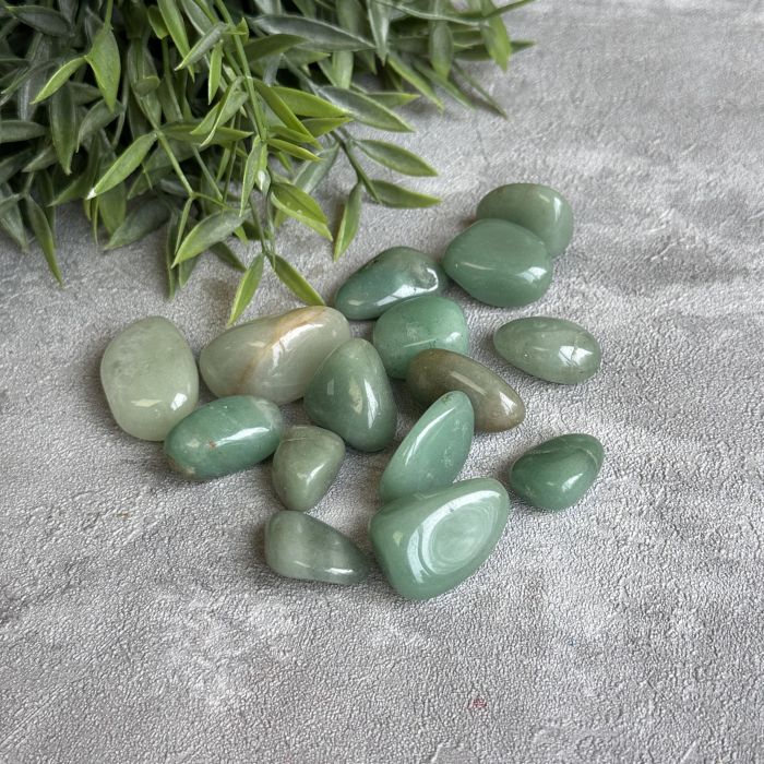 Натуральне каміння Авантюрин зелений 12-35мм